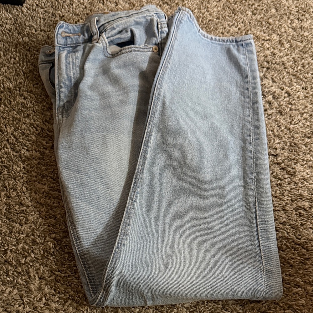 American Eagle Outfitters Light Blue Straight Leg Jeans
